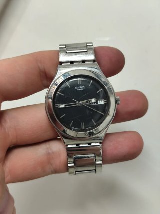 Swatch Irony Negro