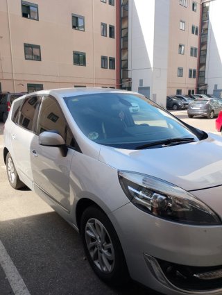 Renault Scenic 2012