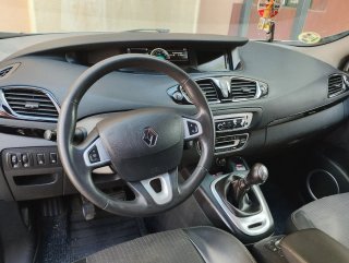 Renault Scenic 2012