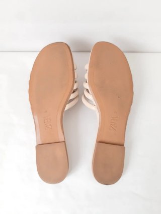Sandalias planas Zara Beige