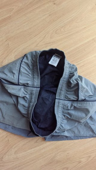 Bañador Adidas gris con regilla corto