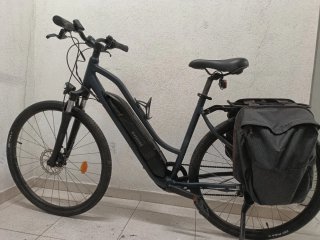 Bici Eléctrica Riverside 100 Negra