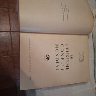 Libro gran tamaño de la 2 guerra mundial francés