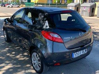 Mazda 2 2009