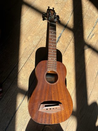 Kala U-Bass Exotic Mahogany + Estuche