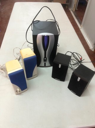 Altavoces 2.1 con Subwoofer