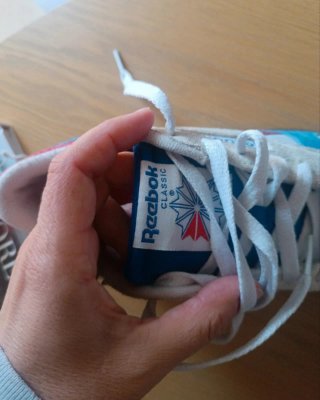 Zapatillas Reebok Clásicas Azul y Blanco