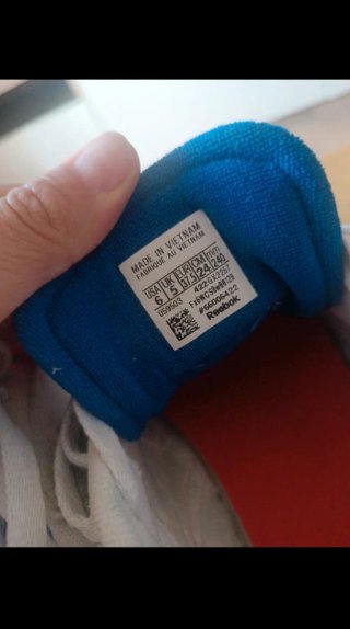 Zapatillas Reebok Clásicas Azul y Blanco