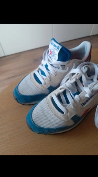 Zapatillas Reebok Clásicas Azul y Blanco