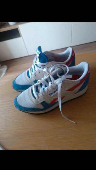 Zapatillas Reebok Clásicas Azul y Blanco