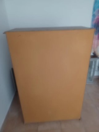 Cómoda de madera