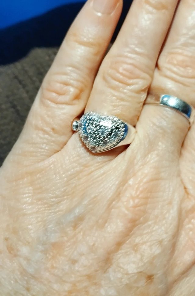 Anillo Corazón Brillante Plata de Ley