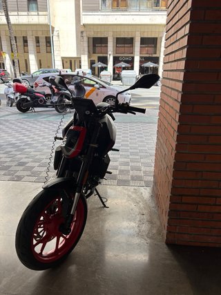 Moto Mitt 125 NK (negociable)