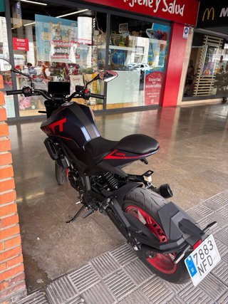 Moto Mitt 125 NK (negociable)