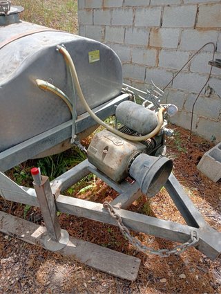 Cuba de sulfatar de 1100 litros