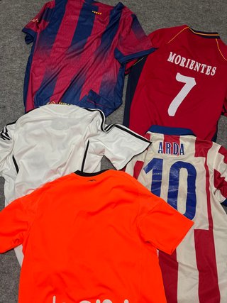 Lote de 15 camisetas de futbol  Mezcladas