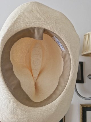Sombrero Panamá Beige con Cinta Multicolor