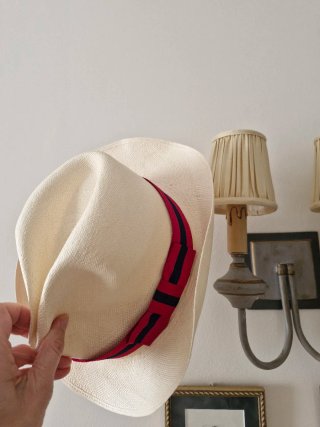 Sombrero Panamá Beige con Cinta Multicolor