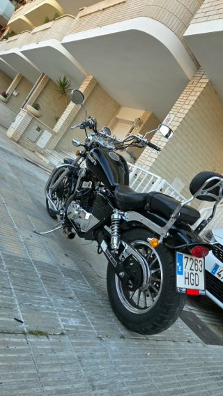 Leonart Raptor Negra
