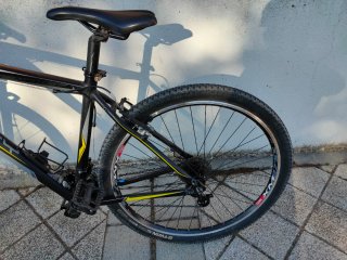 Bicicleta MONTY Talla M Ruedas 27.5