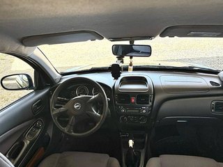 Nissan Almera 2004