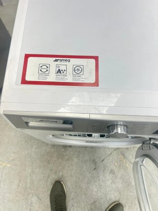 Secadora marca Smeg  con garantía trasporte
