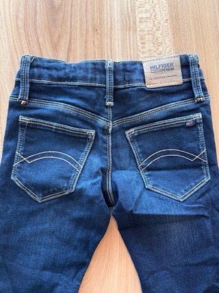 Pantalones Niña T.104 Tommy Hilfiger Nuevos