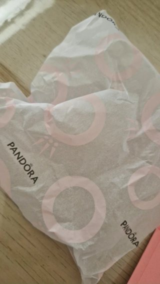 Caja Pandora floral rosa