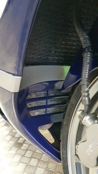 KAWASAKI ZZR 600
