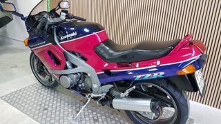 KAWASAKI ZZR 600