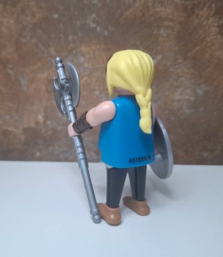 Playmobil custom guerrero vikingo