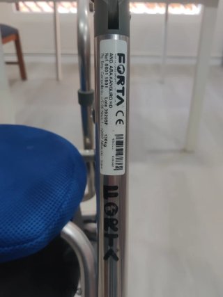 Andador KANGURO HD FORTA con asiento