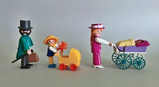 Playmobil Familia Victorianos Con Cochecito.
