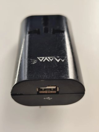 Adaptador Enchufe Universal Viaje MAYA