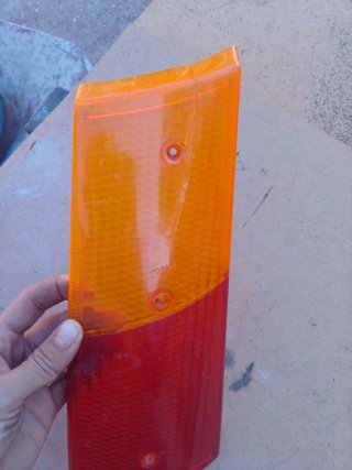 Tulipa Faro Derecho Renault R5