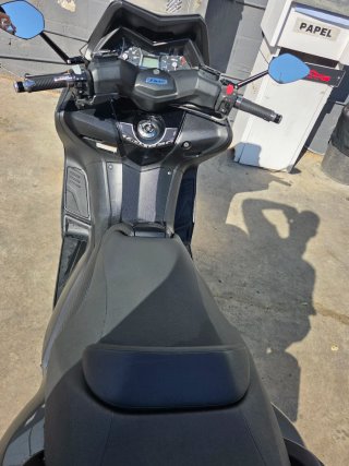 Yamaha T-Max 530 irox Negro