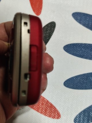 Nokia 6210 Navigator rojo