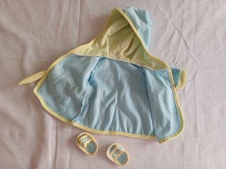 Bata de baño muñeco