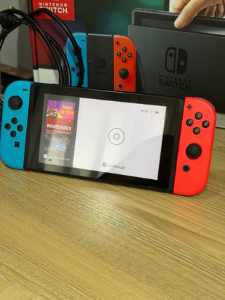 Nintendo Switch (Serie Compatible) Completa