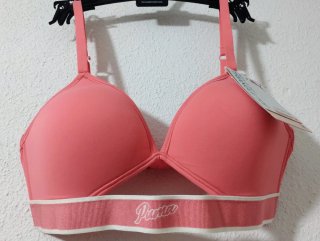 Sujetador deportivo Puma rosa