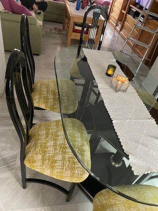mesa y 6 sillas salón, buen estado, no envío