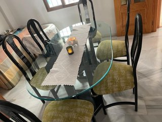 mesa y 6 sillas salón, buen estado, no envío