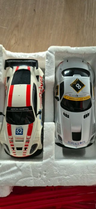 Scalextric Adrenaline Cup Circuito 1:32