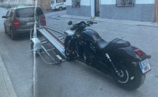 Remolque basculante para moto DONATE