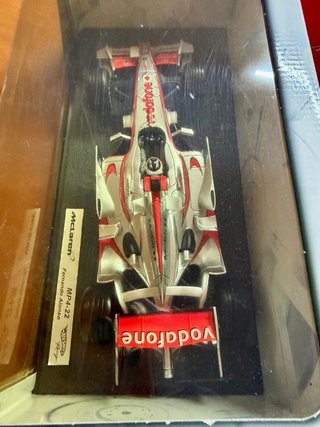 McLaren MP4-22 2007 Fernando Alonso HotWheels 1/18