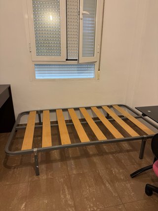 Somier metálico con láminas de madera