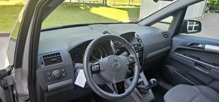 Opel Zafira 2014