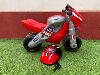 Moto correpasillos Feber 2 Racing Roja