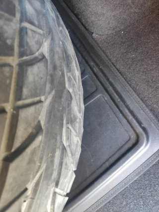 Neumático Dayton 225/50R17 98