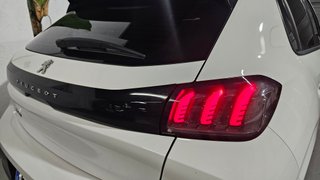 Peugeot 208 PureTech 73kW 100CV Allure P